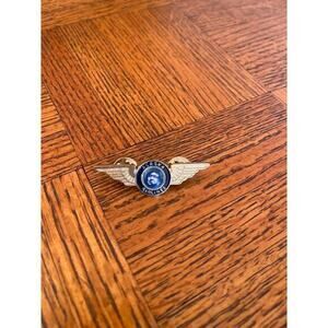 Alaska airlines wings pin